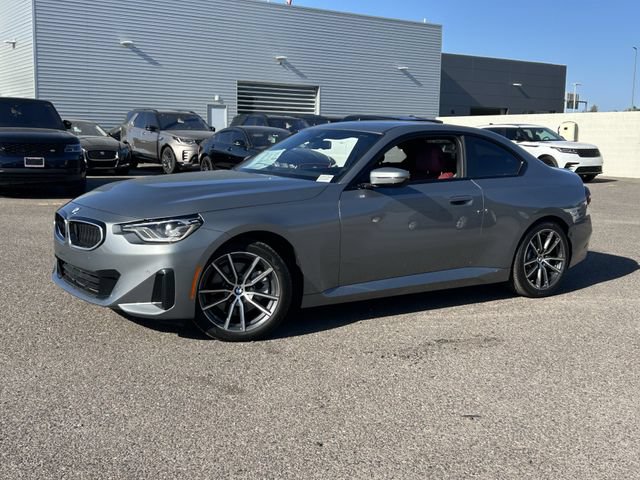 Used 2026 BMW 230i xDrive Coupe w/ Premium Package AWD/4WD image 2