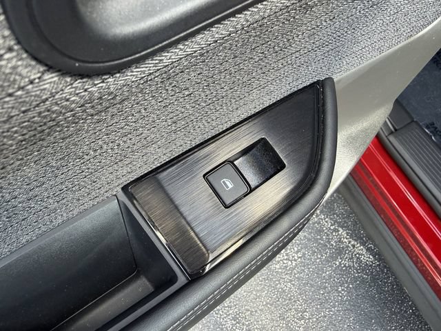 Used 2023 Nissan Rogue SV FWD image 30