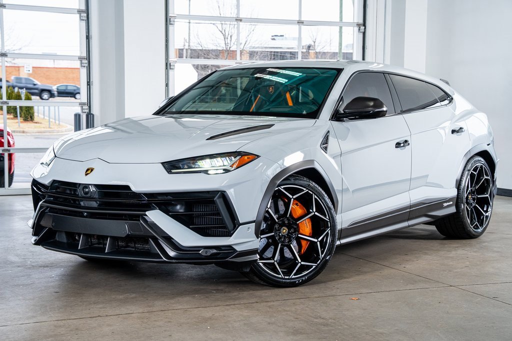 Used 2024 Lamborghini Urus Performante image 2