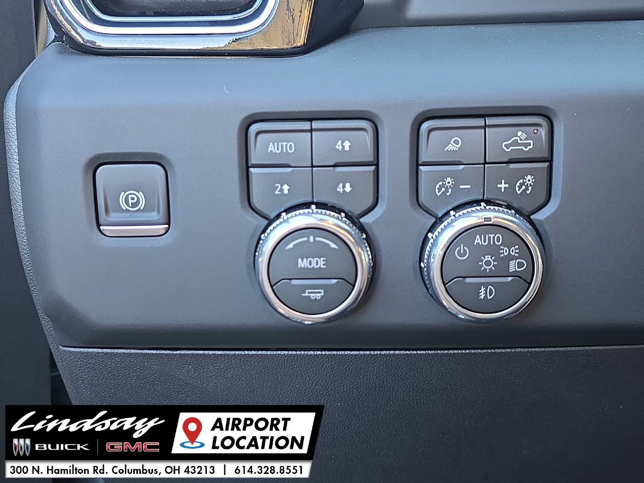 New 2026 GMC Sierra 1500 Denali w/ Denali Reserve Package AWD/4WD image 19