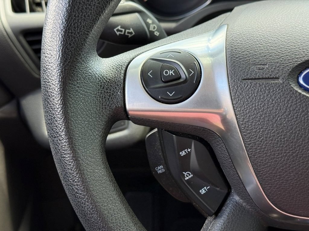 Used 2015 Ford Escape S FWD image 28
