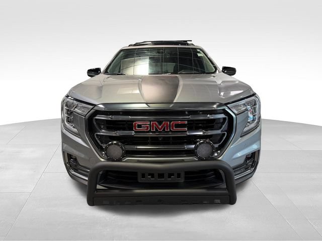 Used 2023 GMC Terrain AT4 w/ Infotainment Package II AWD/4WD image 2