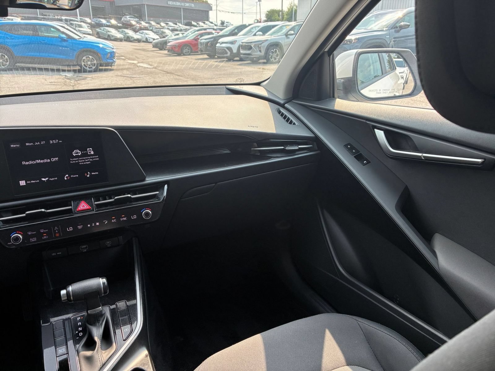 Used 2026 Kia Niro LX FWD image 30