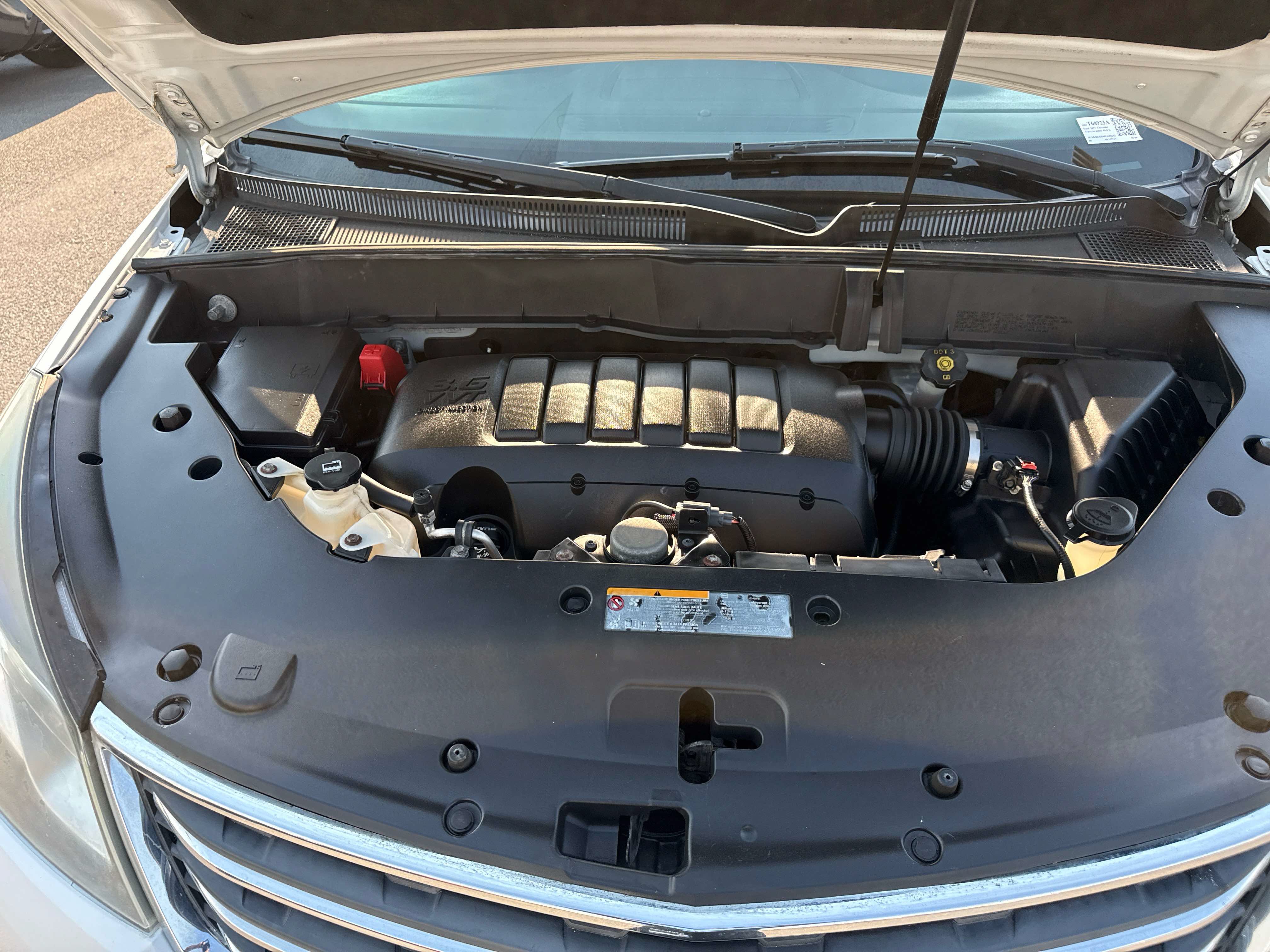 Used 2017 Chevrolet Traverse LT FWD image 9