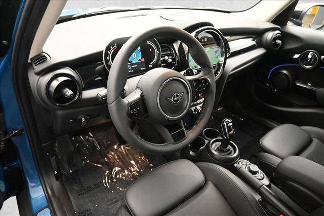 Used 2024 MINI Cooper S FWD image 8