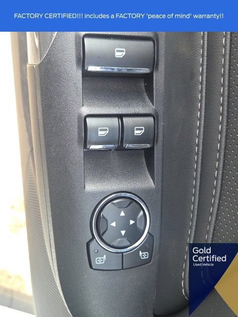 Used 2025 Ford Mustang Premium RWD image 23