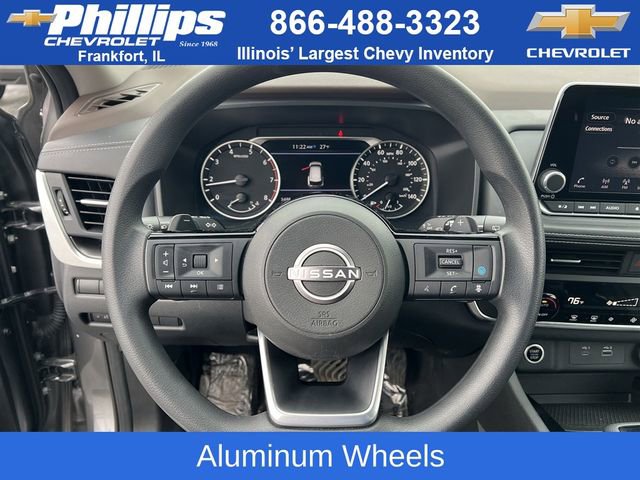 Used 2023 Nissan Rogue SV image 13