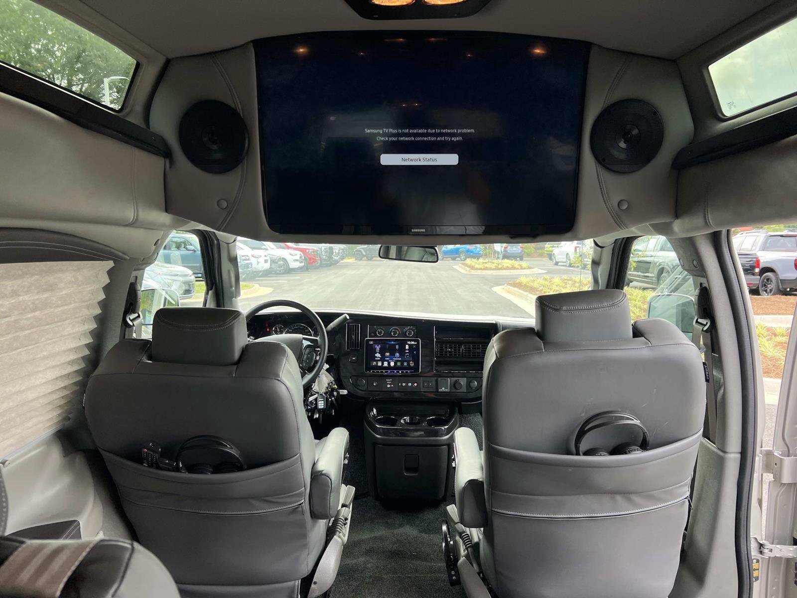 Used 2024 GMC Savana 2500 RWD image 17