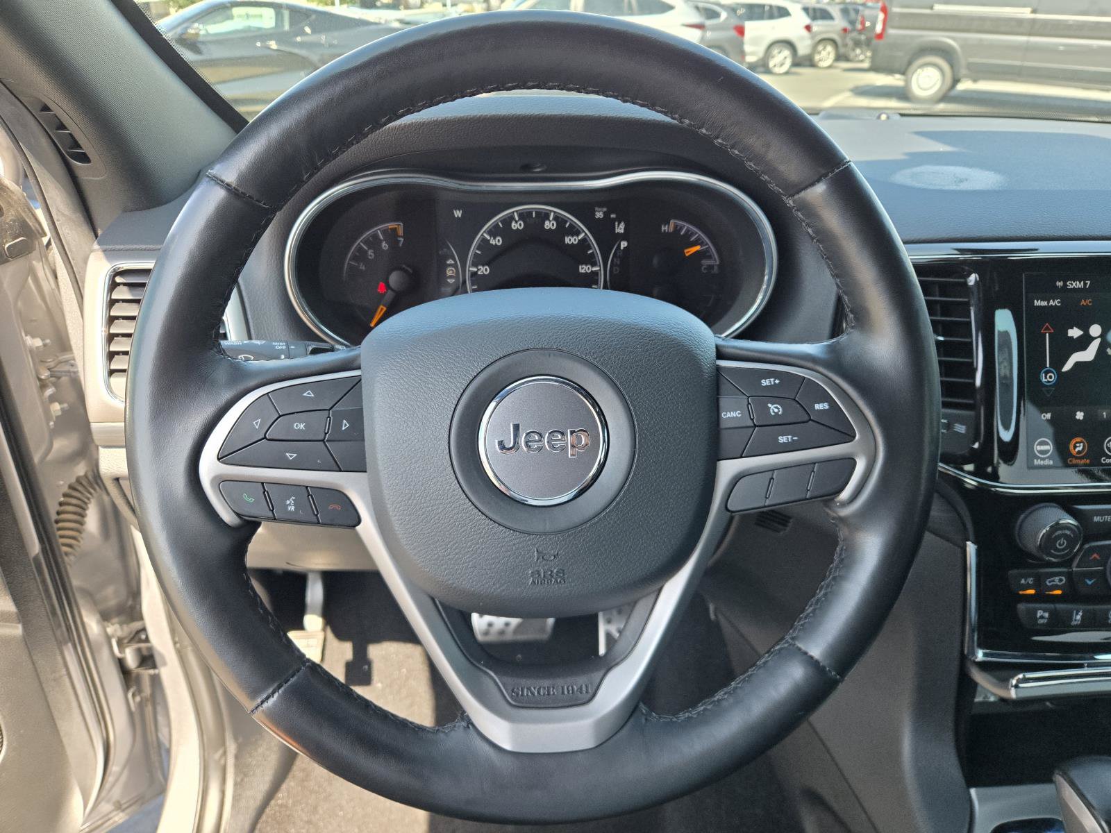 Certified 2021 Jeep Grand Cherokee Laredo X AWD/4WD image 16