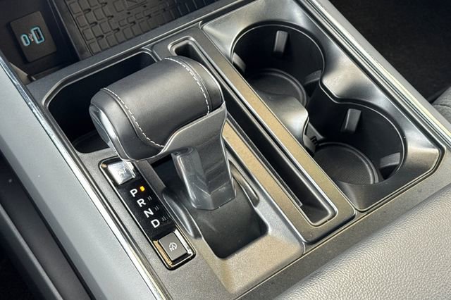 Used 2024 Ford F150 Lightning Flash image 25