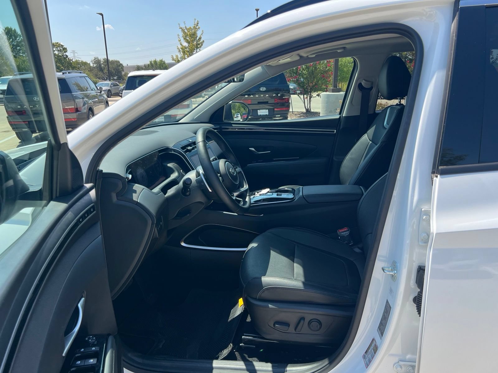 Certified 2024 Hyundai Tucson Limited FWD image 24