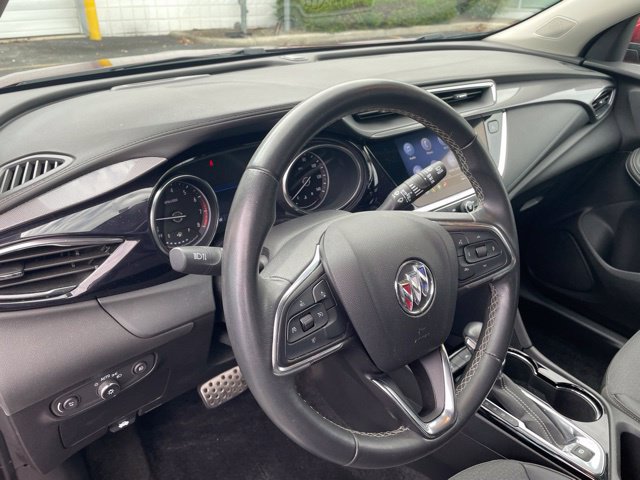 Used 2023 Buick Encore GX Select w/ Sport Touring Package FWD image 9