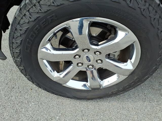 Certified 2021 Ford F150 XLT w/ Equipment Group 302A High image 15