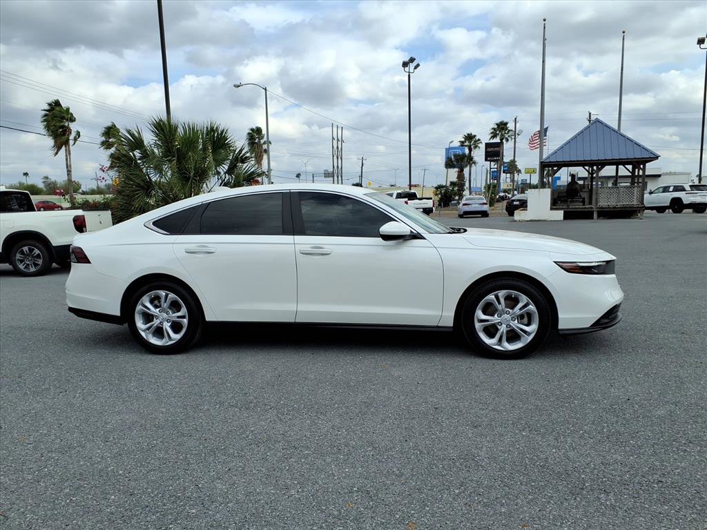 Certified 2025 Honda Accord LX image 9