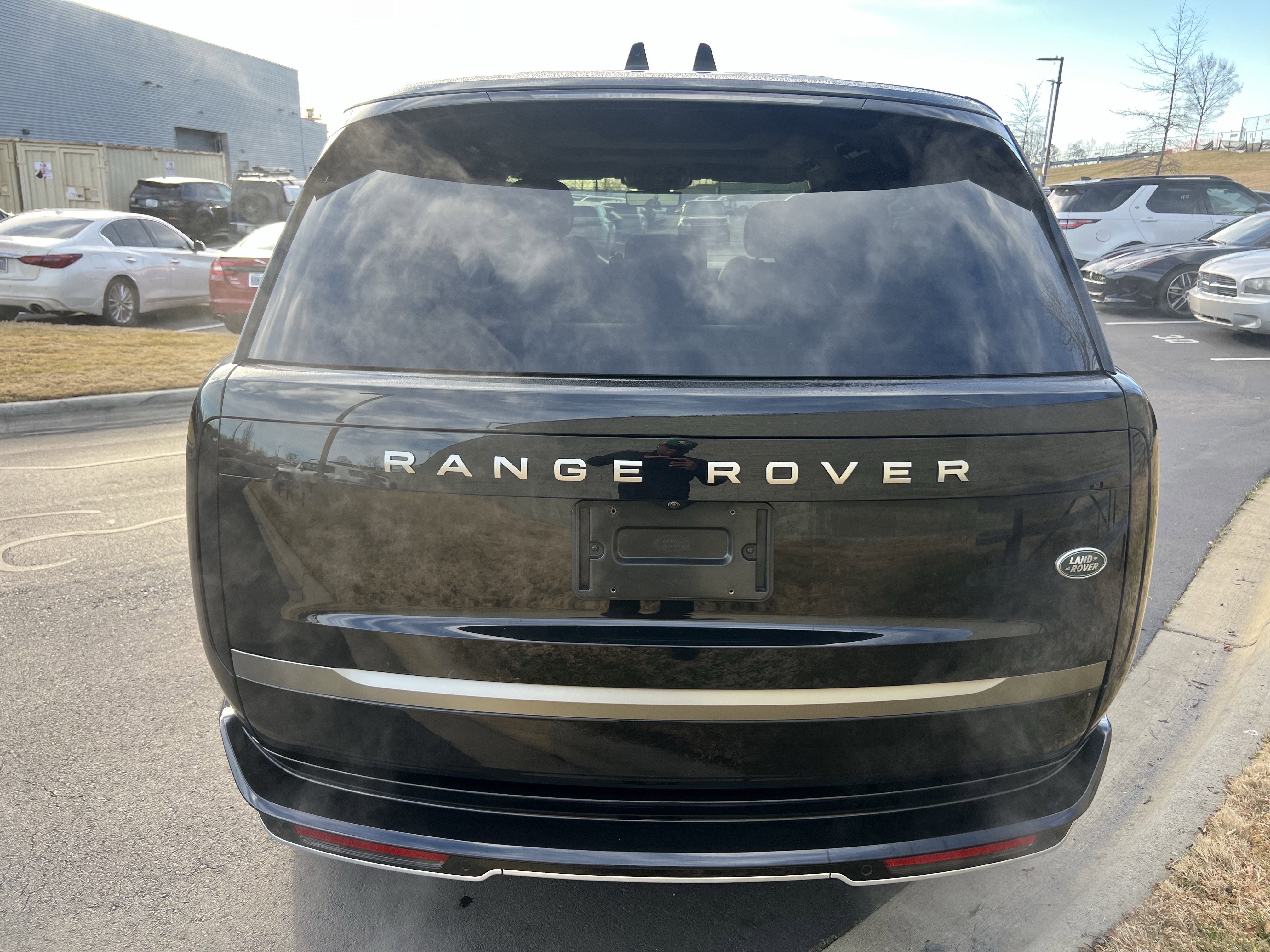 Certified 2023 Land Rover Range Rover SE image 6