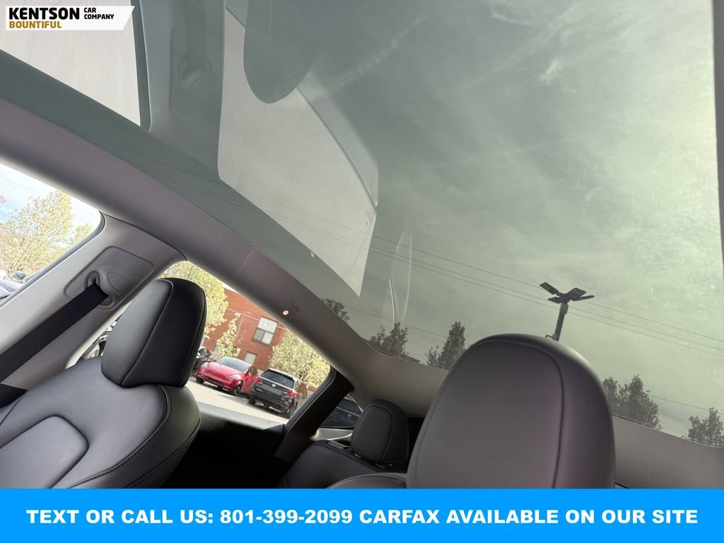 Used 2025 Tesla Model Y Long Range image 27