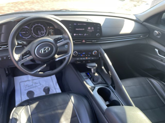 Used 2023 Hyundai Elantra Blue FWD image 16