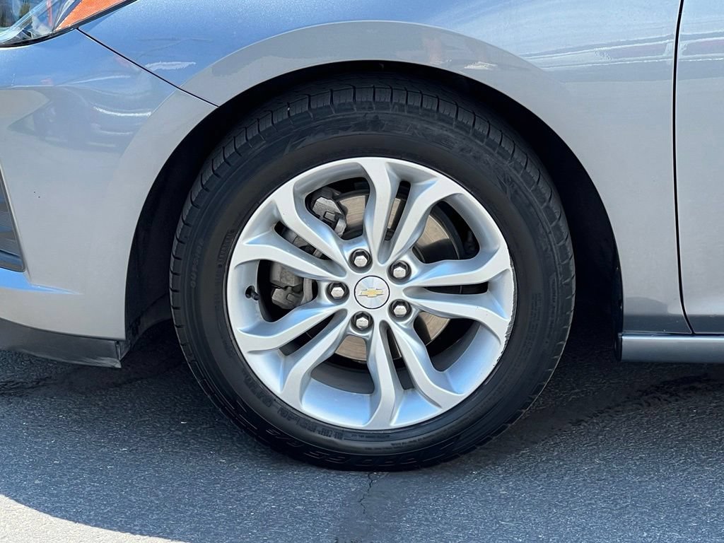 Certified 2019 Chevrolet Cruze LT FWD image 15