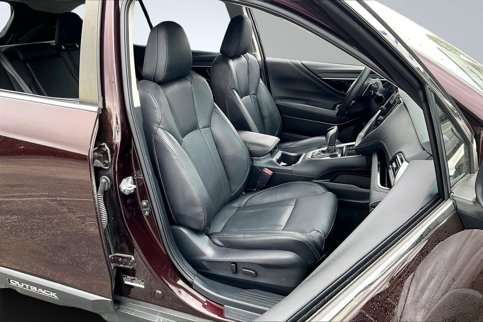 Used 2024 Subaru Outback Limited AWD/4WD image 7