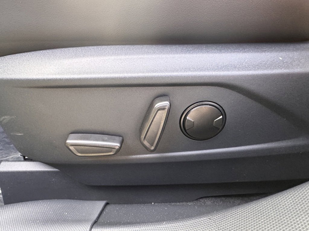 New 2025 Ford Mustang Mach-E Premium image 18