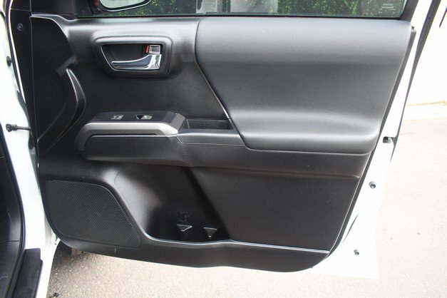 Certified 2022 Toyota Tacoma TRD Off-Road image 23