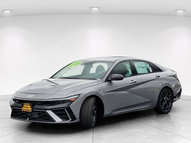 Used 2025 Hyundai Elantra N Line w/ Cargo Package image 2