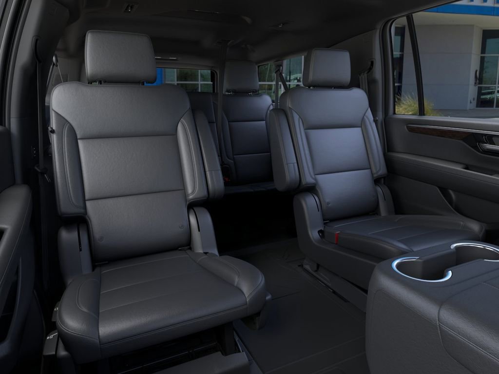 New 2026 Chevrolet Suburban Z71 w/ Comfort Package AWD/4WD image 17