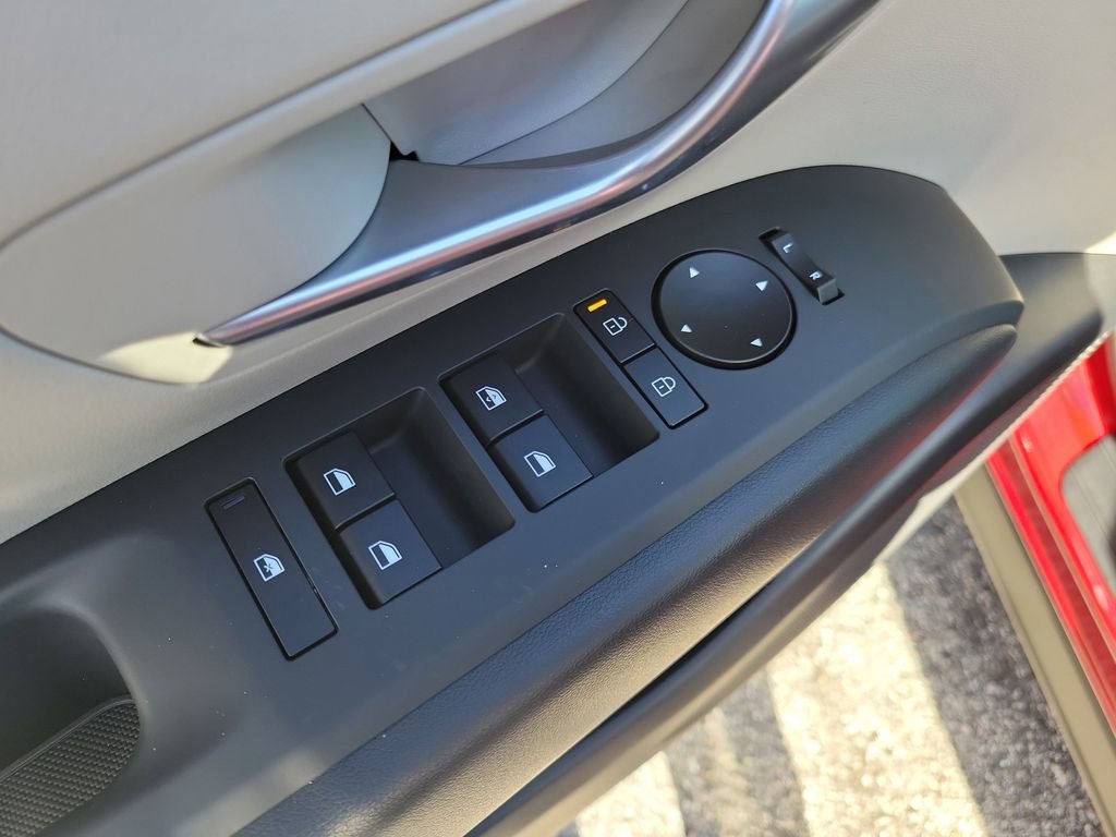 New 2026 Hyundai Tucson SE image 17