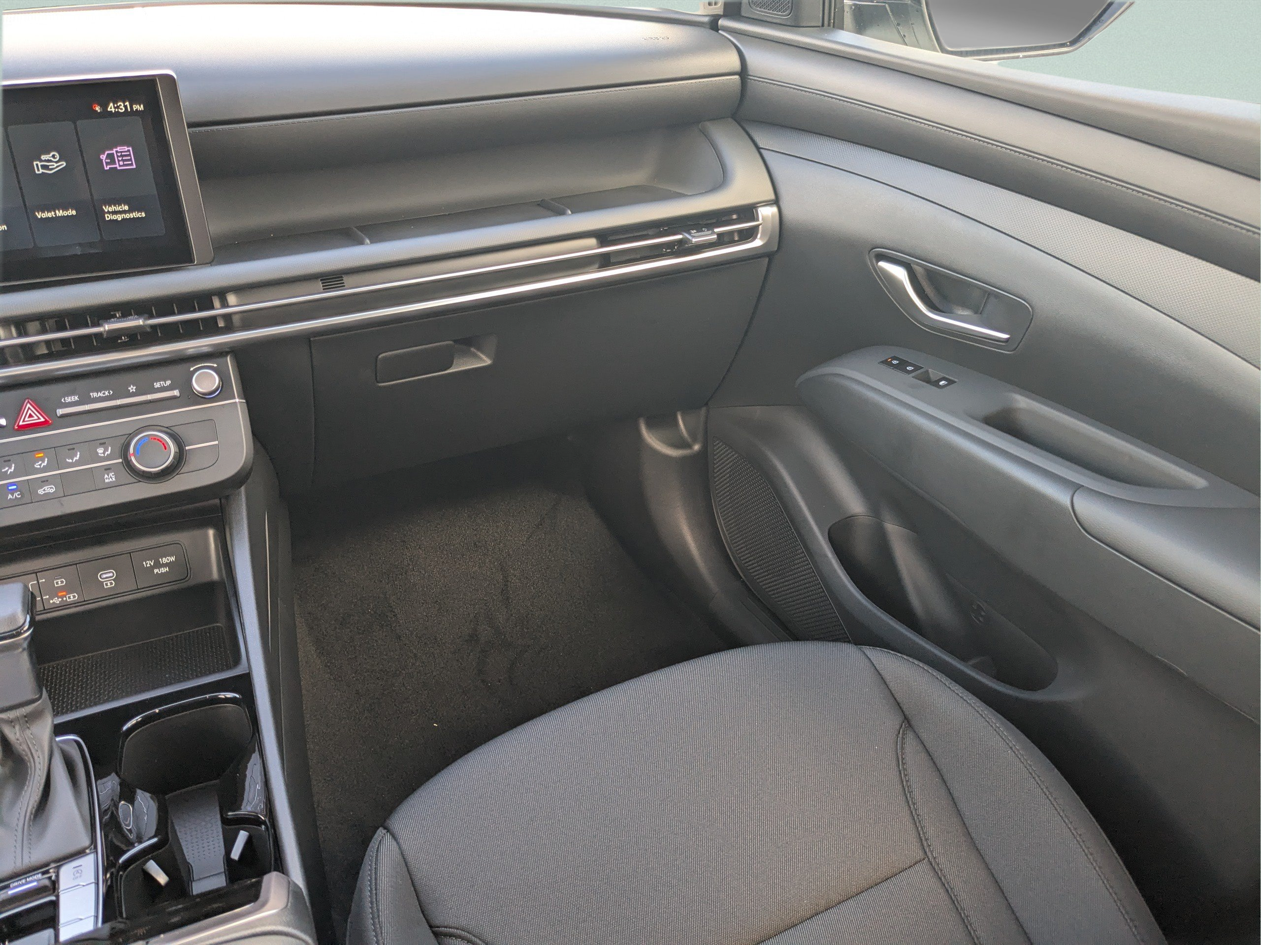 New 2026 Hyundai Tucson SE FWD image 18