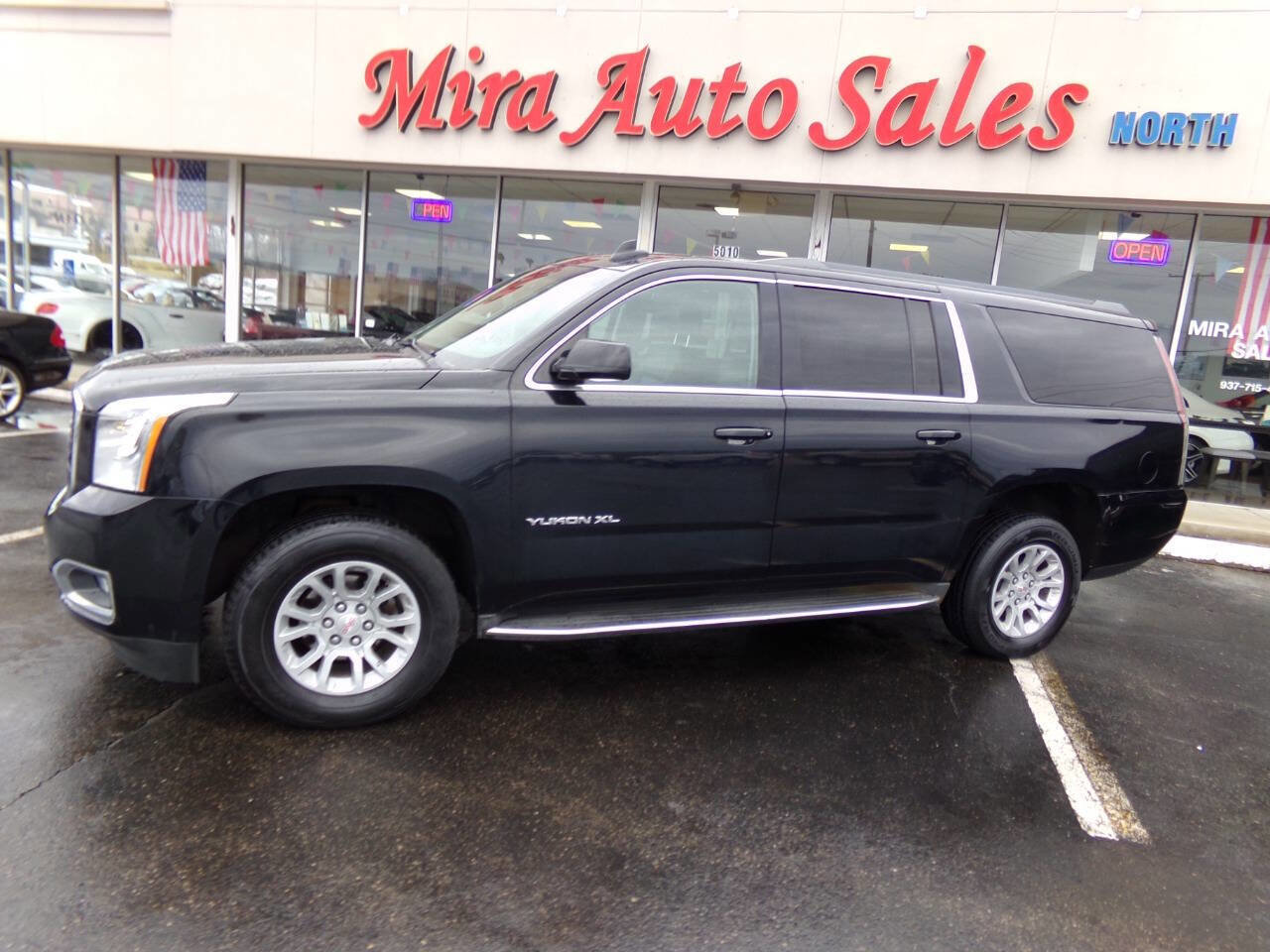 Used 2016 GMC Yukon XL SLE image 54