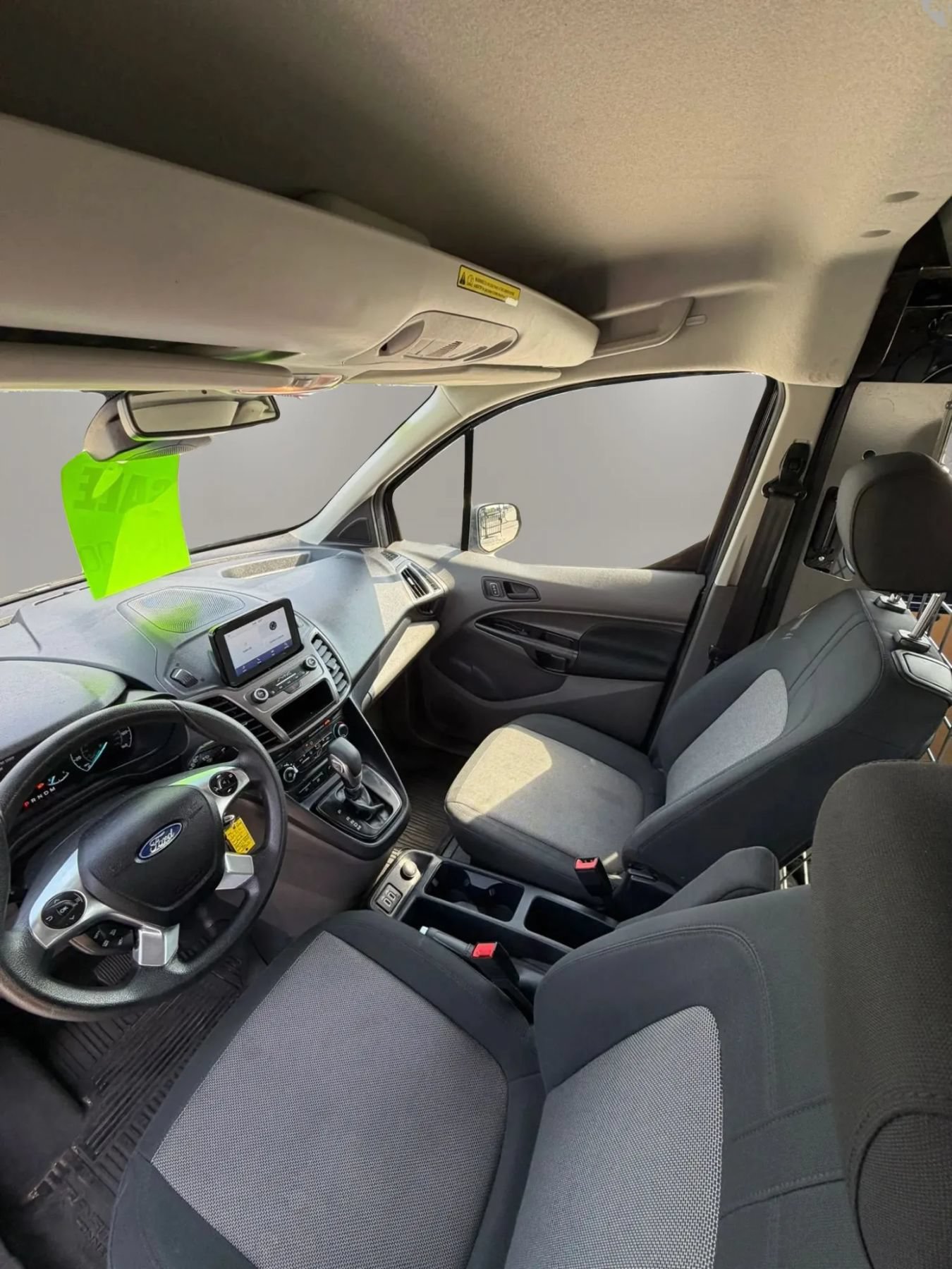 Used 2020 Ford Transit Connect XL FWD image 17