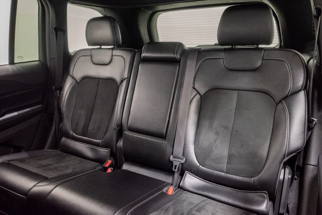Used 2024 Jeep Grand Cherokee Altitude AWD/4WD image 26
