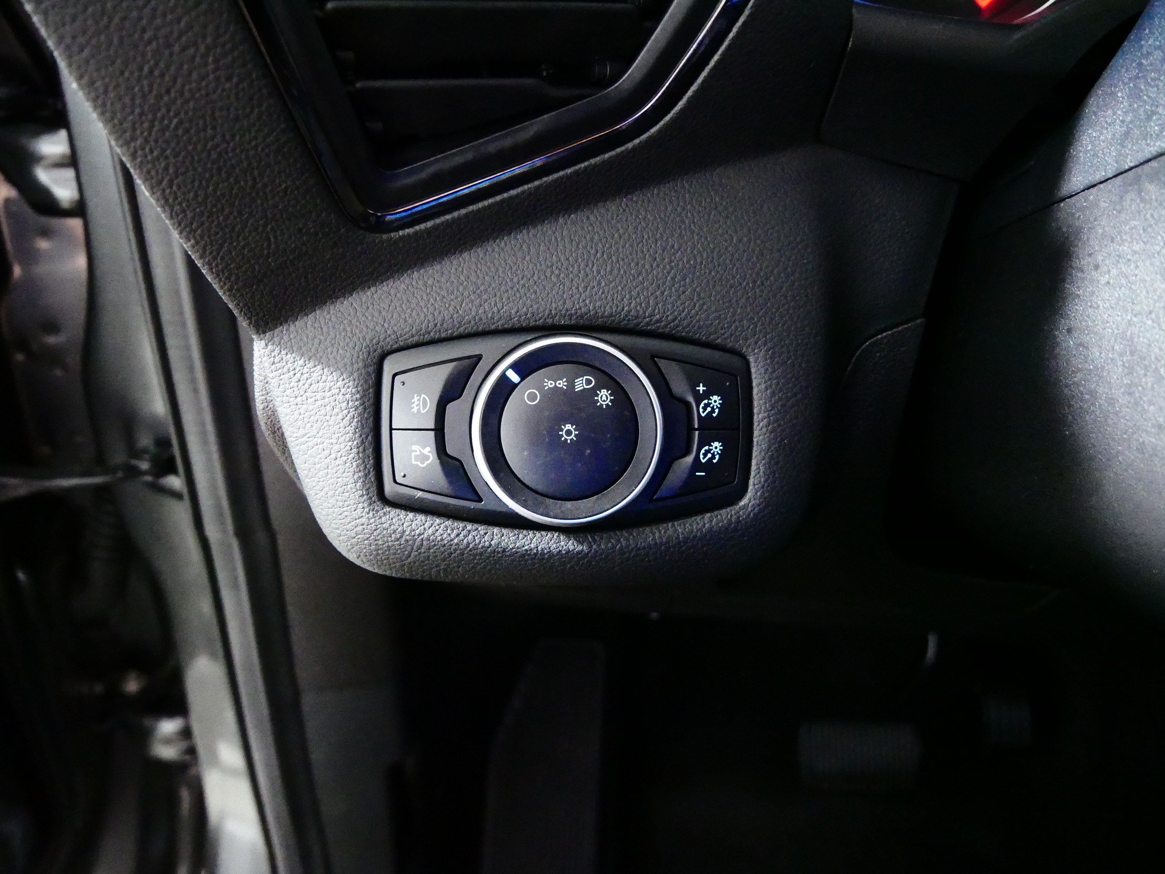 Used 2016 Ford Escape Titanium FWD image 26