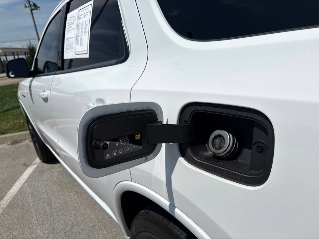 Used 2023 Dodge Durango R/T w/ Hemi Orange Plus Package AWD/4WD image 25