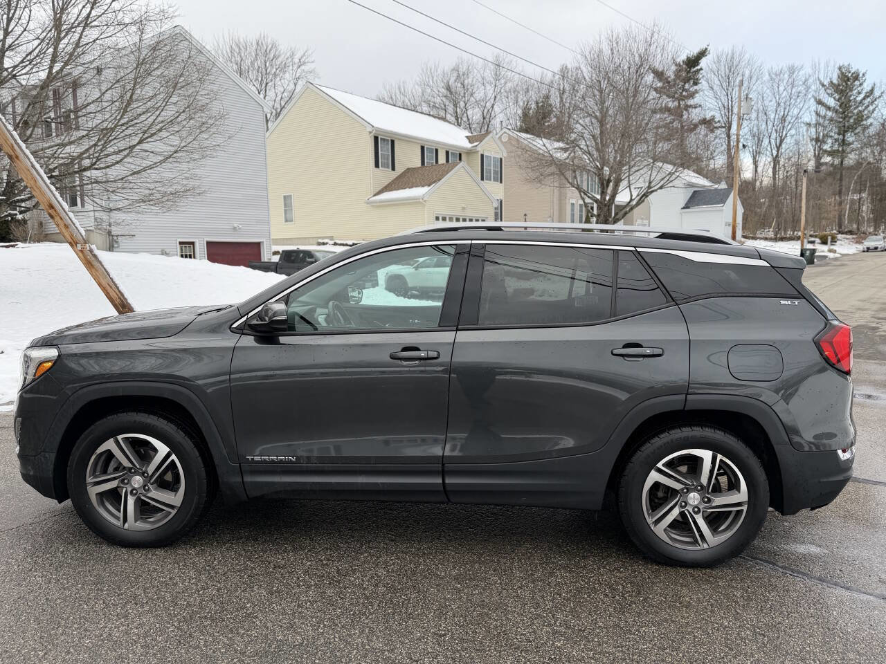 Used 2018 GMC Terrain SLT w/ Infotainment Package II image 5