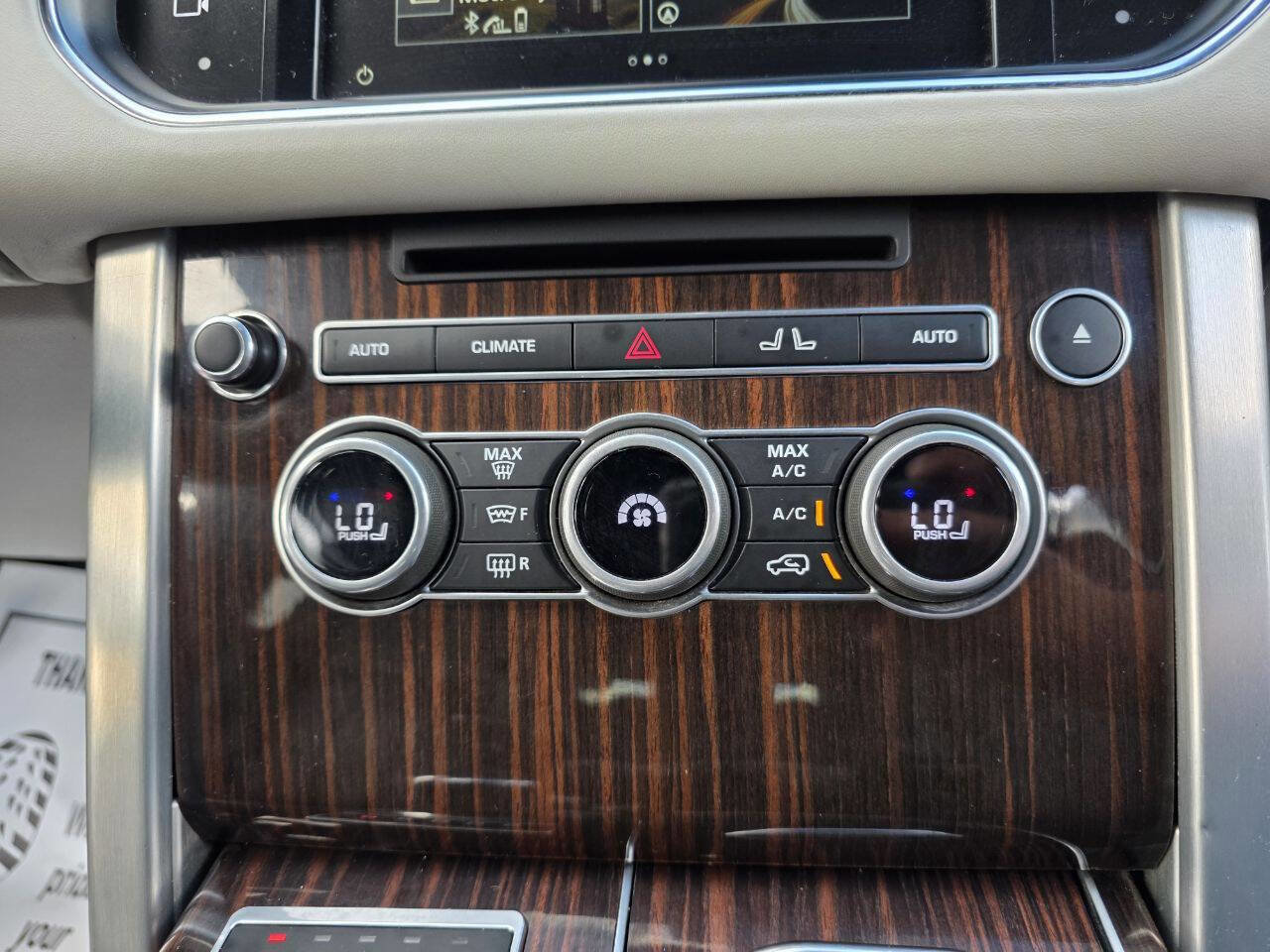 Used 2016 Land Rover Range Rover Supercharged image 19