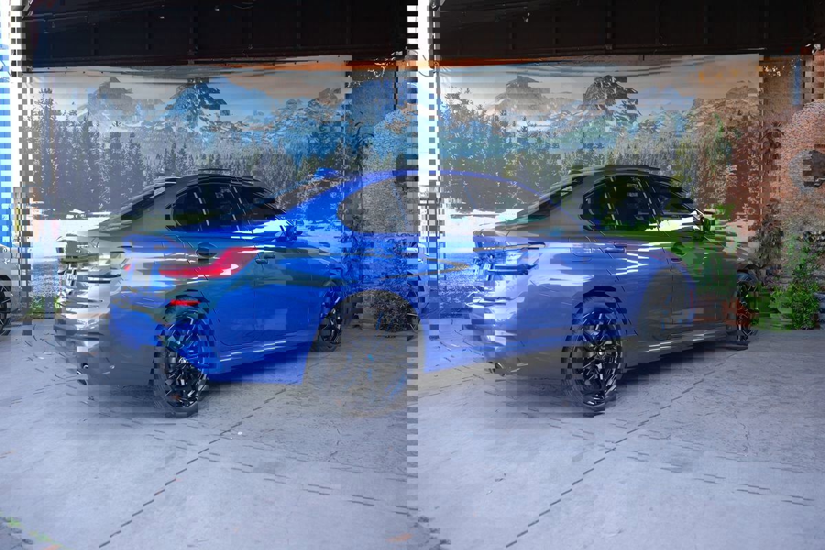 Used 2020 BMW 330i Sedan w/ M Sport Package image 6