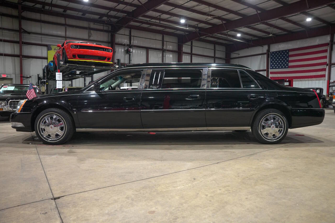 Used 2008 Cadillac DTS Limousine FWD image 4