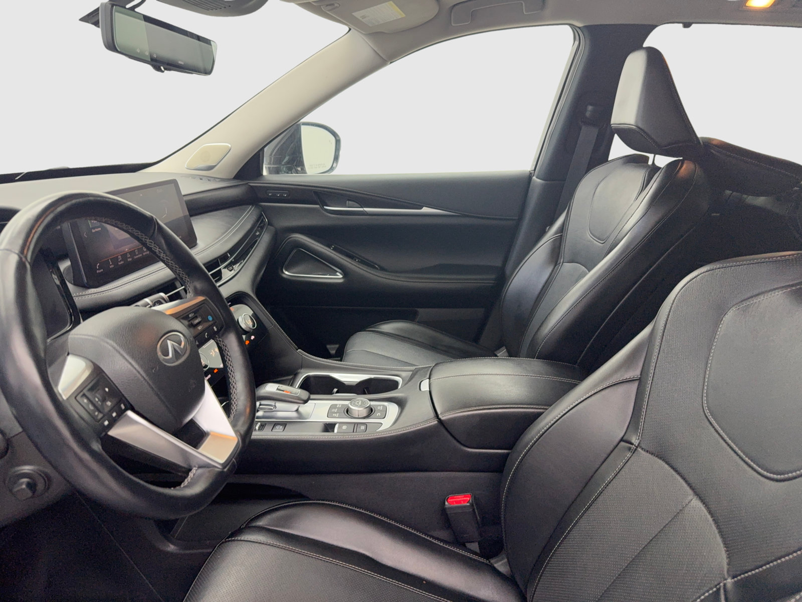 Used 2023 INFINITI QX60 Sensory w/ Vision Package FWD image 31