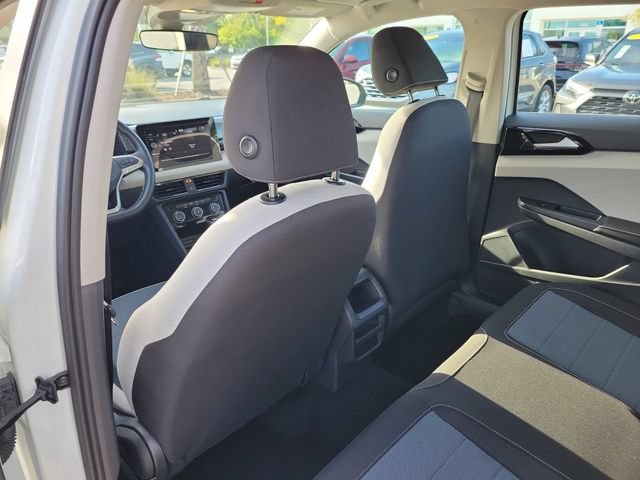 Certified 2025 Volkswagen Taos S FWD image 9