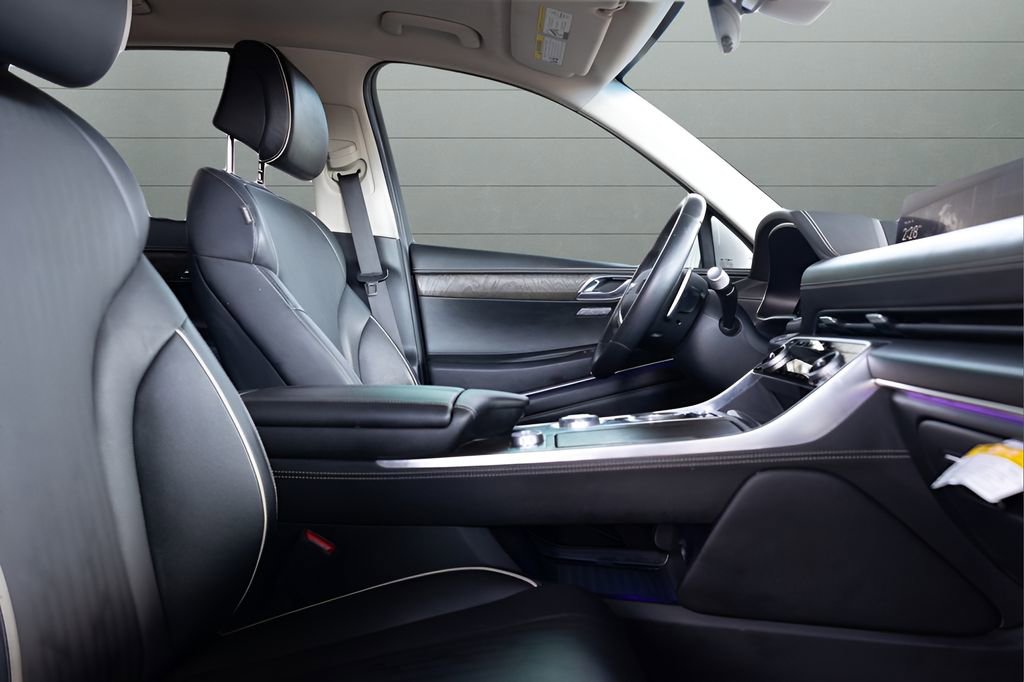 Used 2022 Genesis GV80 2.5T w/ Prestige Package 04 image 90