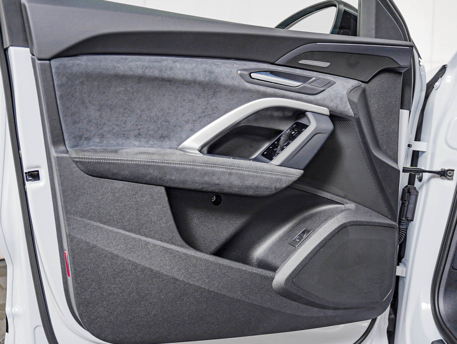 New 2026 Audi SQ5 Premium Plus AWD/4WD image 19