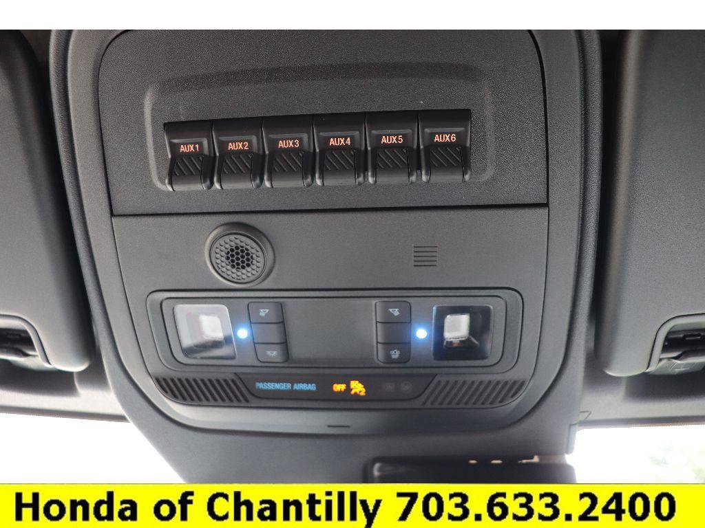 Used 2022 Ford Bronco Badlands image 9