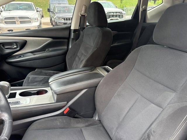 Used 2018 Nissan Murano SV AWD/4WD image 5