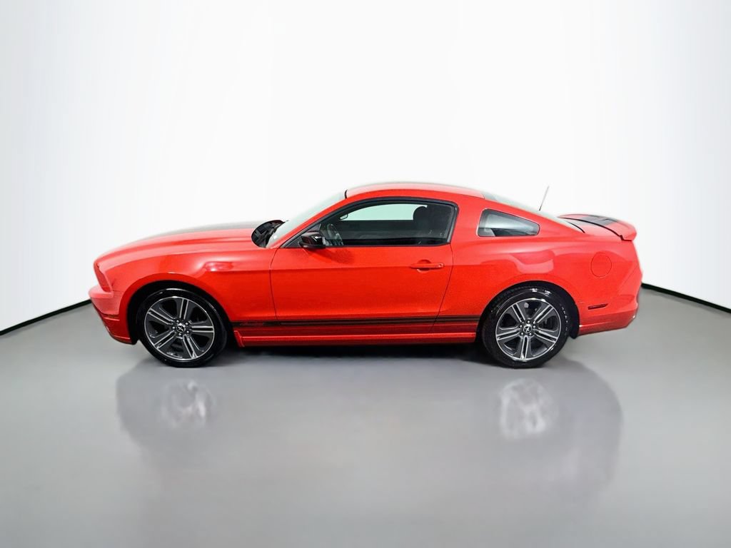 Used 2014 Ford Mustang Coupe w/ V6 Performance Package RWD image 4