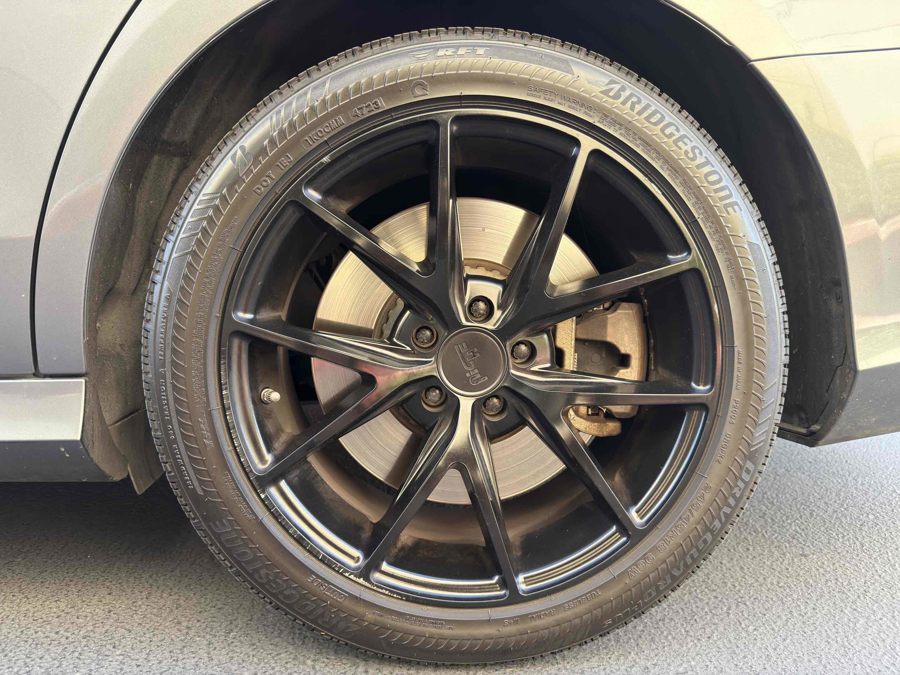 Used 2017 Mercedes-Benz E 400 4MATIC Wagon image 24