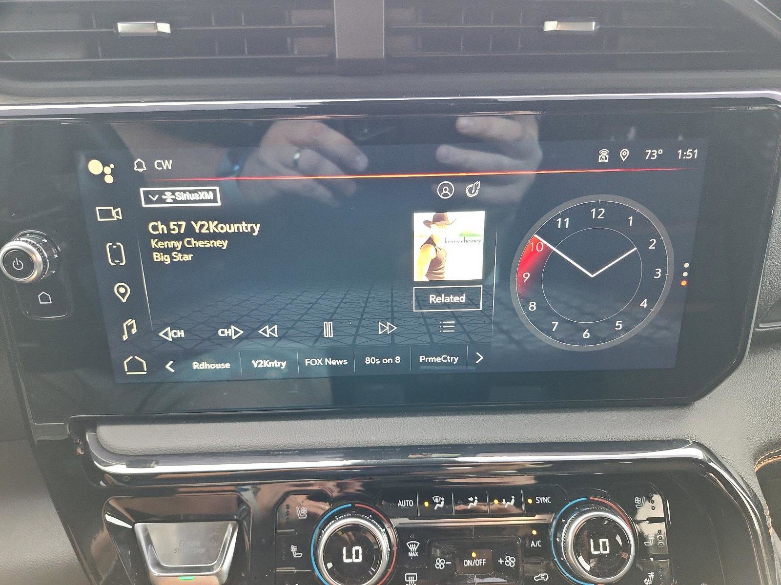 Used 2024 GMC Sierra 1500 AT4 w/ Technology Package image 17