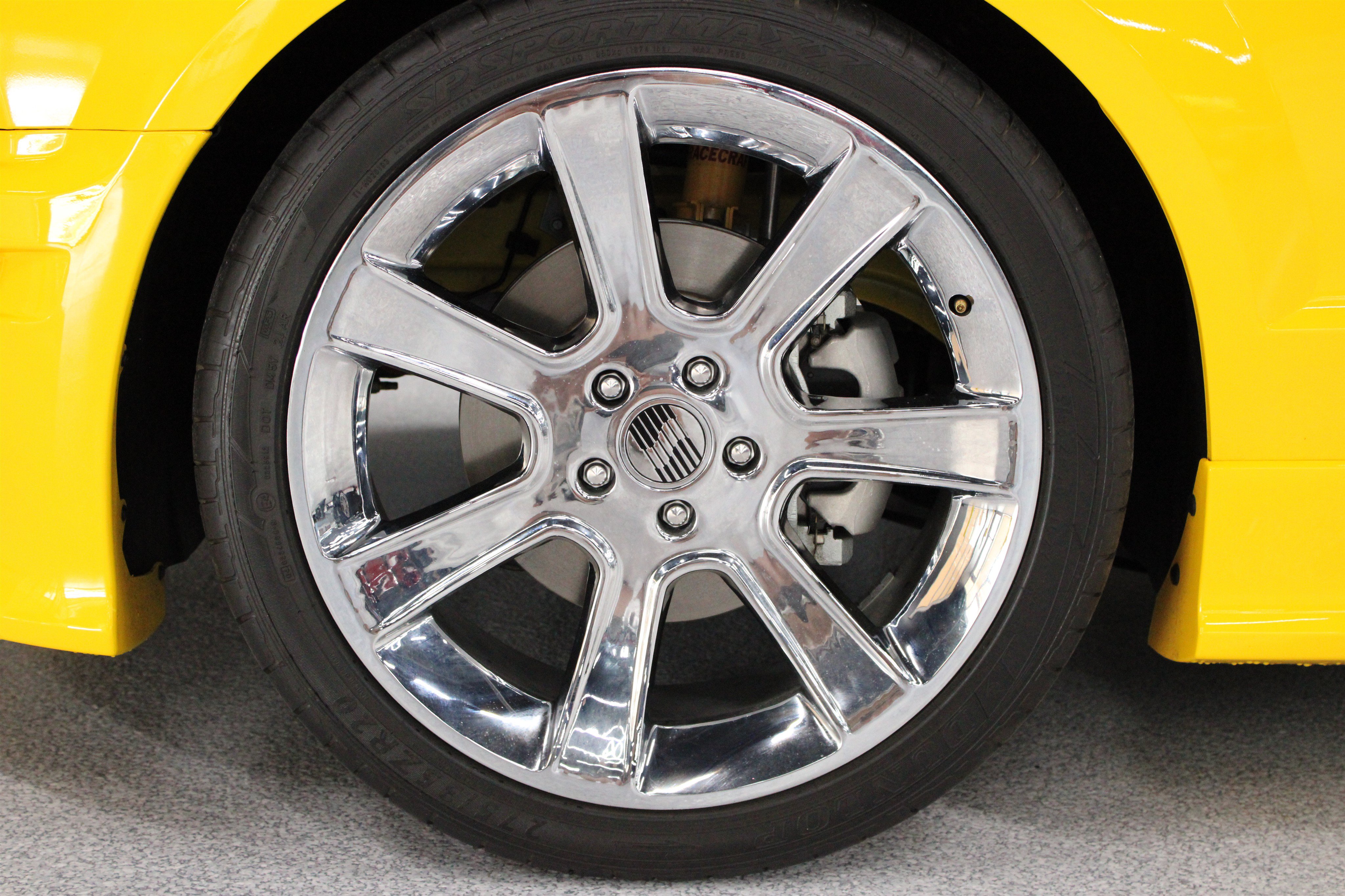 Used 2006 Ford Mustang GT RWD image 30