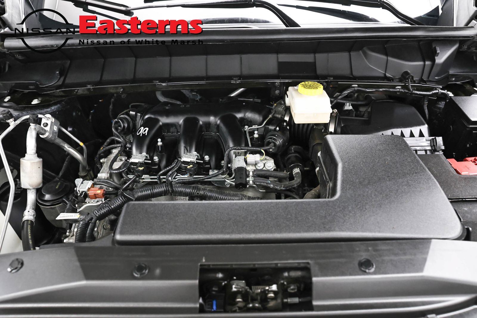 Used 2025 Nissan Pathfinder SV FWD image 7