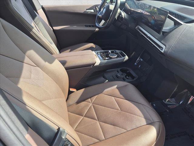 Certified 2024 BMW iX xDrive50 w/ Premium Package AWD/4WD image 22